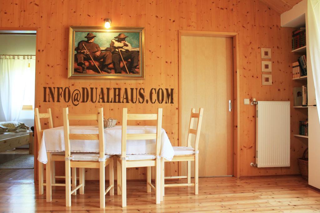 Apartmentshaus Dual -1 เพรสเซกเกอร์ซี ภายนอก รูปภาพ